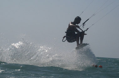 kitesurfing kitesurfing