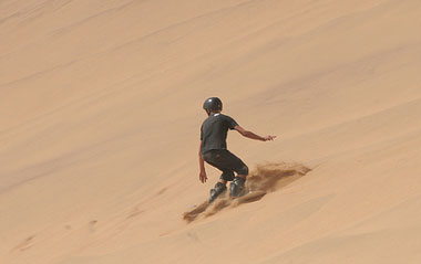 sand-surfing sand-surfing