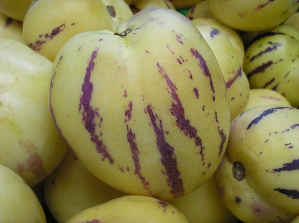 pepino-dulce pepino-dulce