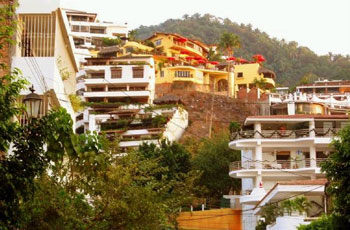 villas-in-sierra-madres350