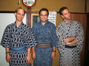 Kimonos Kimonos