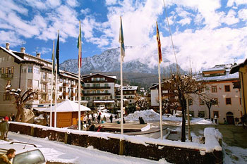 Cortina