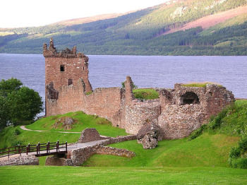 Urquhart Castle on Loch Ness