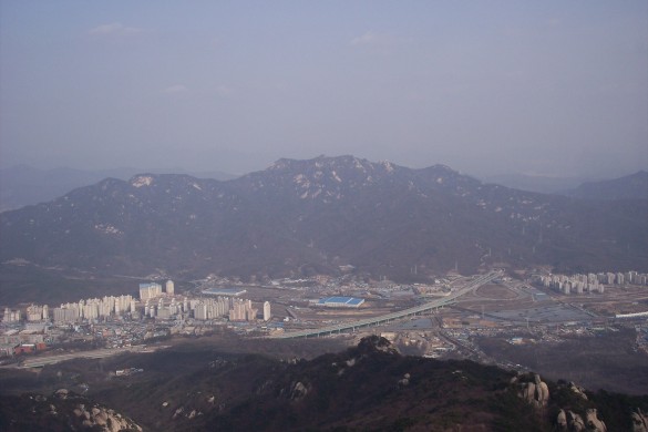 Seoul from up top.... Seoul from up top....