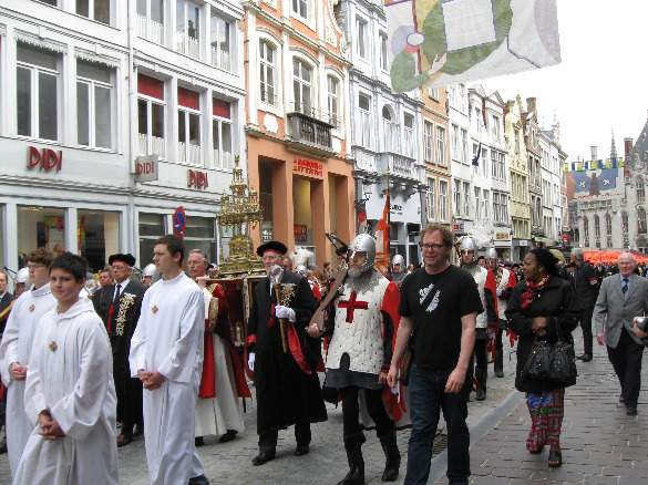 Bruges_HIT Walking alongside the Holy Blood in Bruges, Belgium