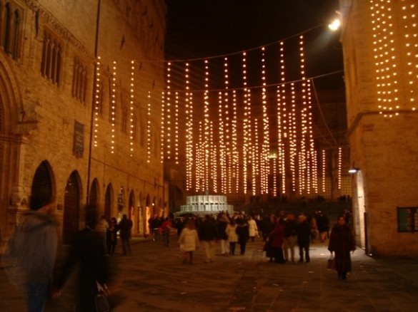 As the holidays draw near, the main Piazza in Perugia lights up with excitement.