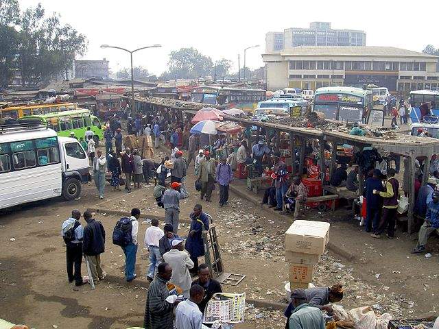 Nairobi_Bus_terminal_2