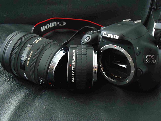 DSLR Camera