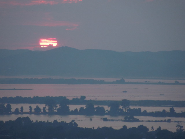 Mandalay - Myanmar Tours - Huong Viet Travel Mandalay - Myanmar Tours - Huong Viet Travel