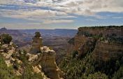 Road trip vs. flying: Which is cheaper this summer?