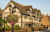 Tourism for English Majors – 4 Must-see Destinations