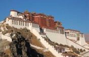 Ten Impressive Palaces to Visit
