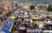 Poncho Plaza: Stretching Your Dollar in Ecuador’s Famous Market – Otavalo, Equador