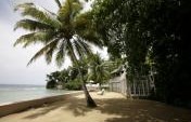 Five Ways to Score Luxury Travel Deals