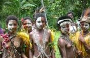 Ethnographers Don Hammers: A Building Adventure in Pema Valley, Papua New Guinea