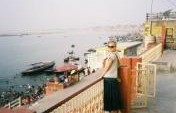 Waiting to Die – Varanasi, Uttar Pradesh, India