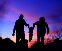 21 Reasons to Travel Around the World with Kids…From Those Who Have Done It